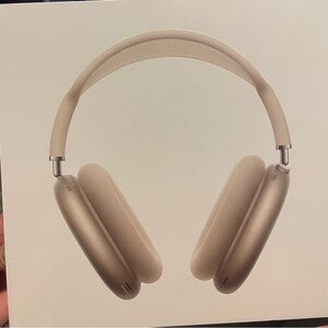 Apple Over-Ear Headphones - Beige